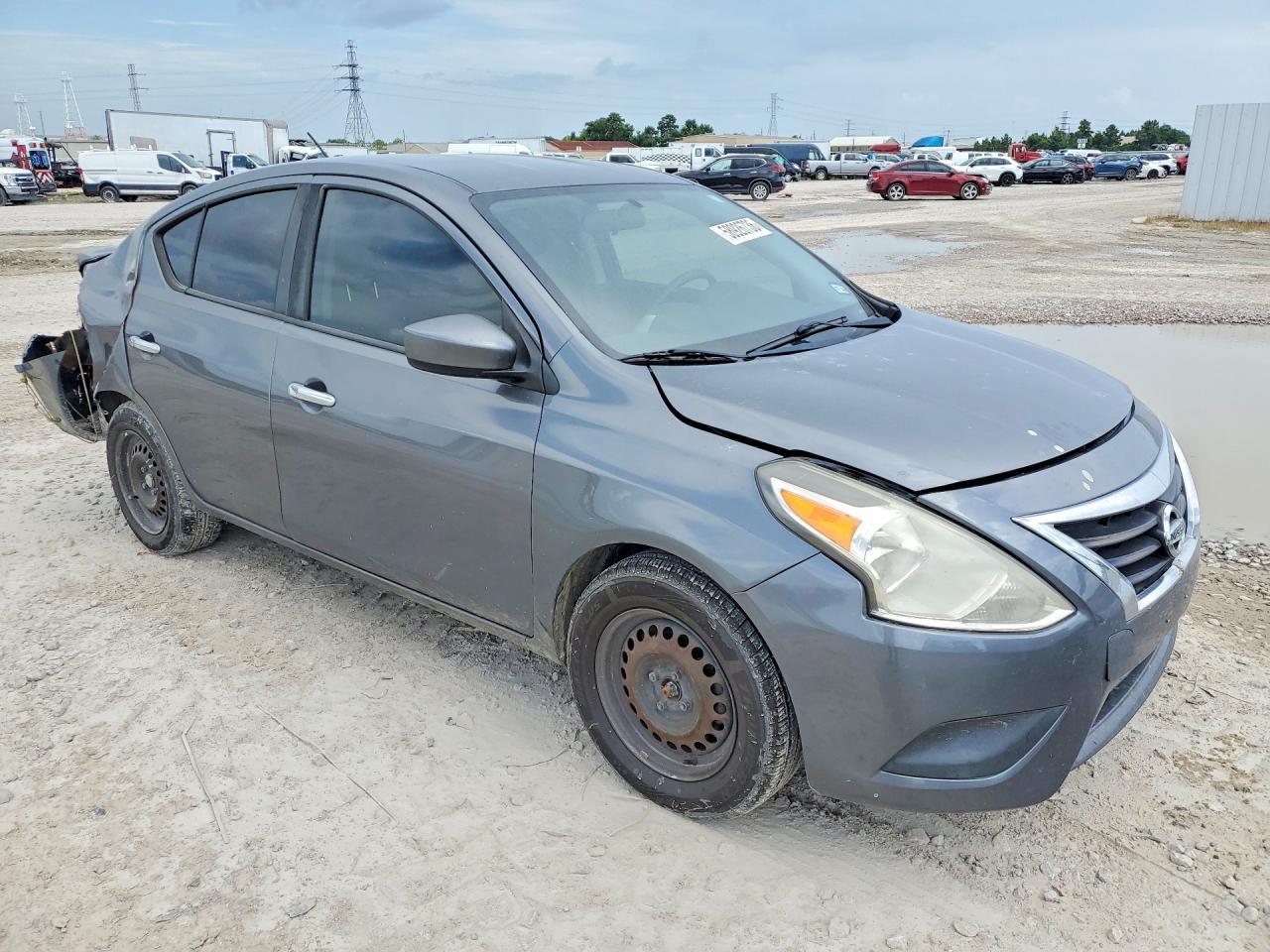 2019 Nissan Versa Sv - zdjęcie 4