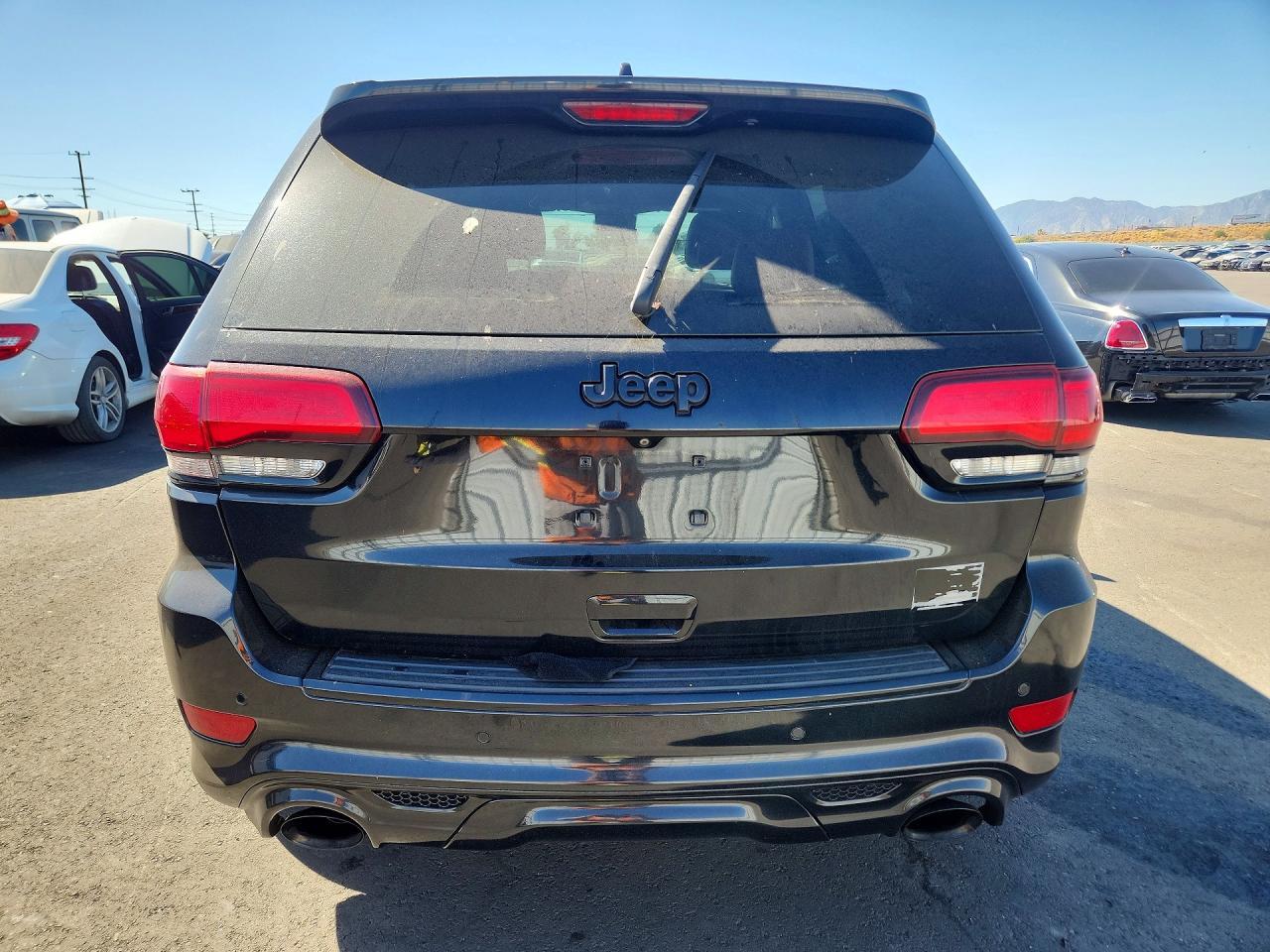 2018 Jeep Grand Cherokee Srt-8 - zdjęcie 6