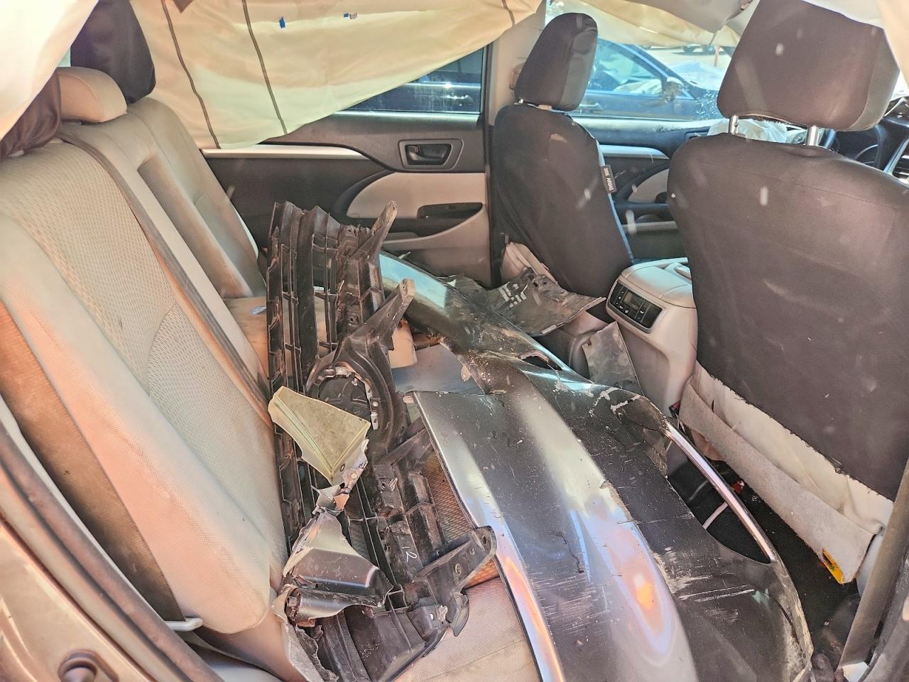 2016 Toyota Highlander Base - zdjęcie 11