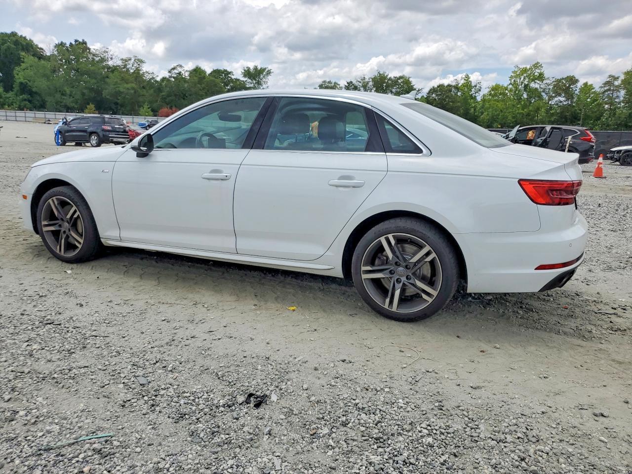 2017 Audi A4 Premium Plus - zdjęcie 2