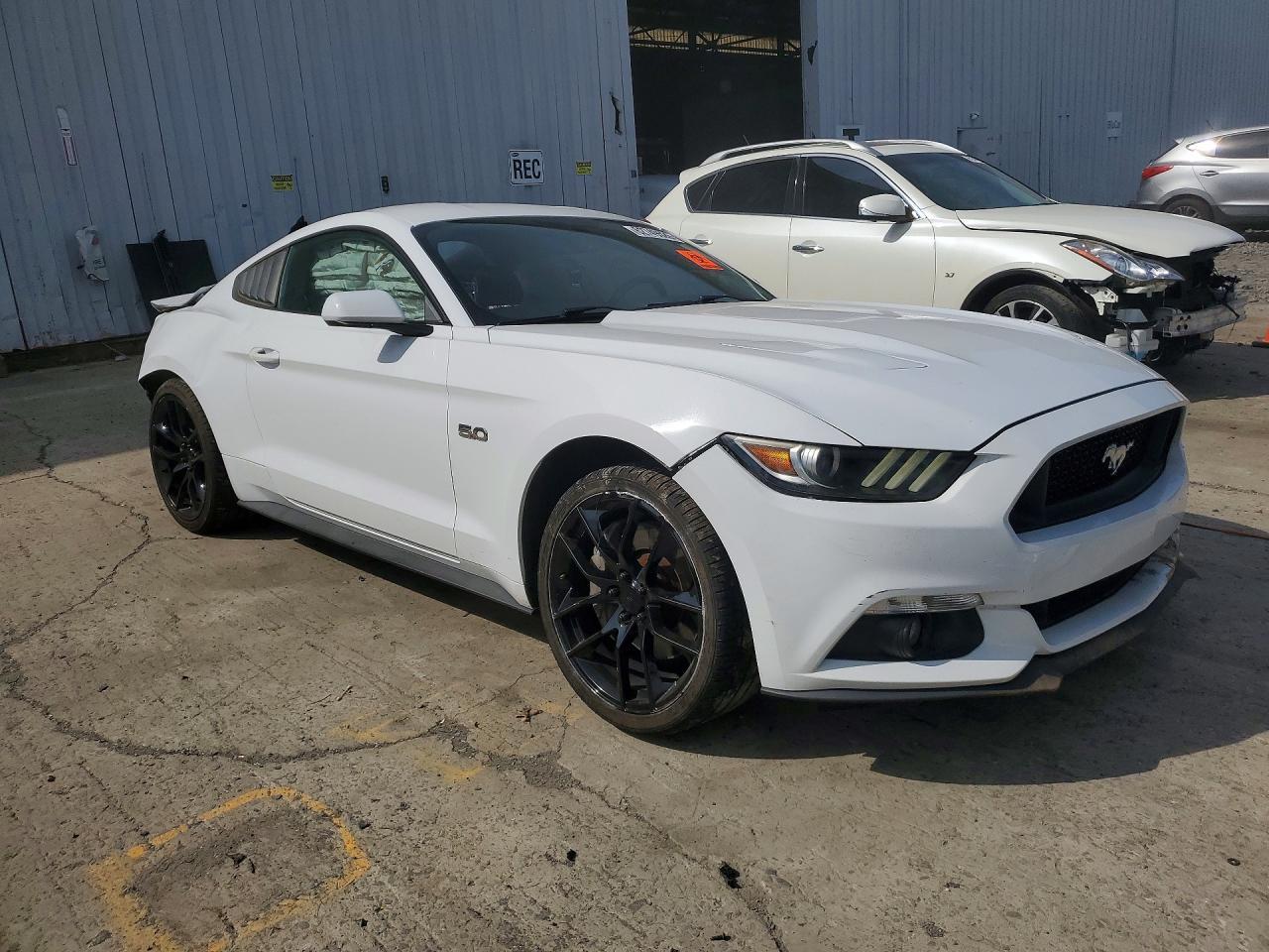 2016 Ford Mustang Gt - zdjęcie 4