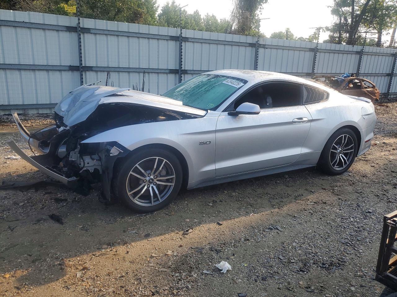 2016 Ford Mustang Gt - zdjęcie główne