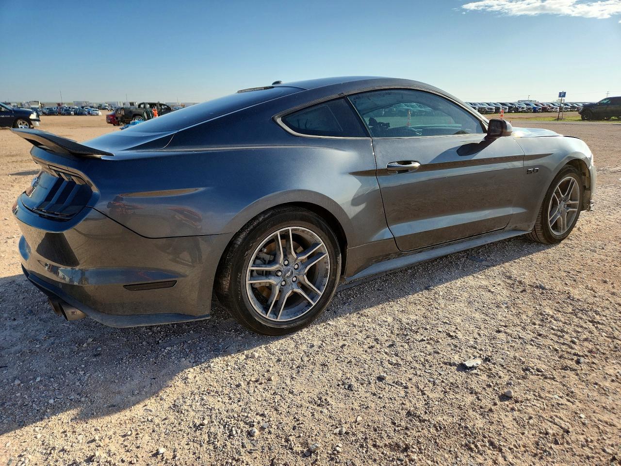 2018 Ford Mustang Gt - zdjęcie 3