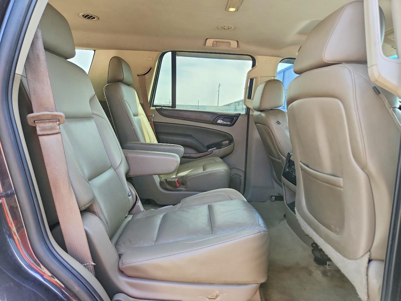 2015 Chevrolet Tahoe C1500 Lt - zdjęcie 11