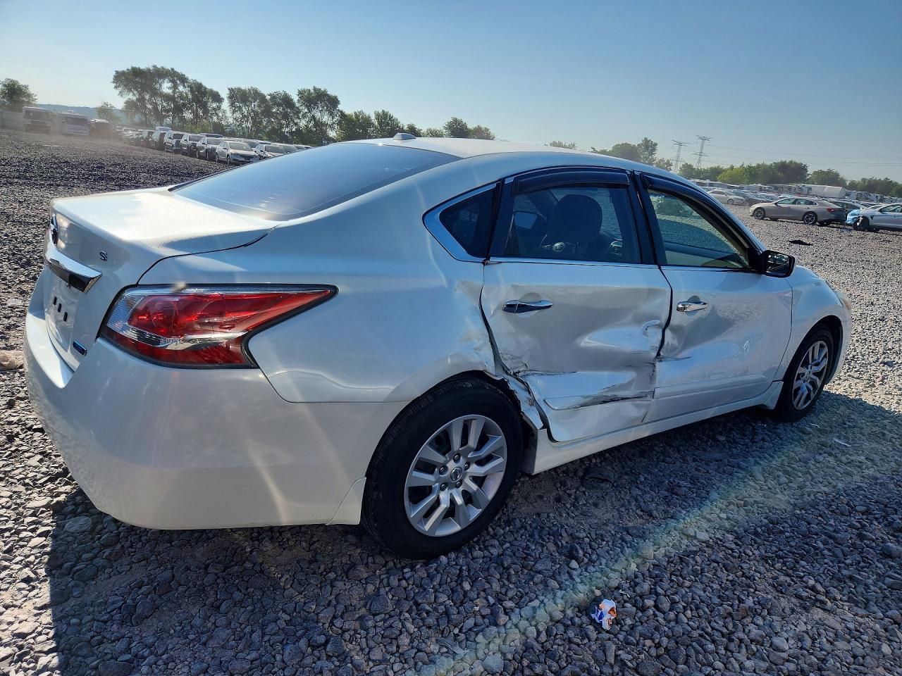 2014 Nissan Altima 2.5 S - zdjęcie 3