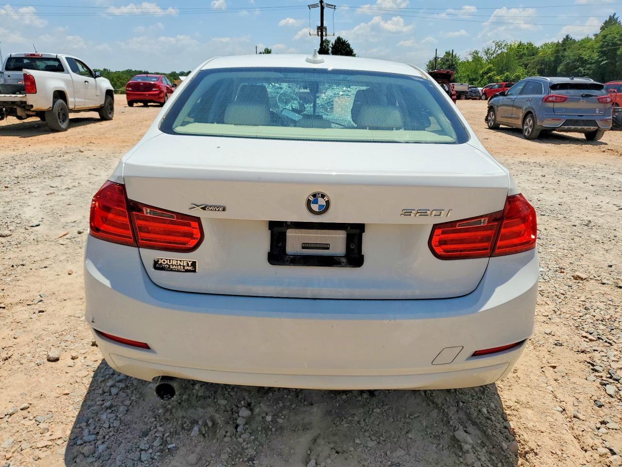 2014 BMW 320 I xDrive - zdjęcie 6