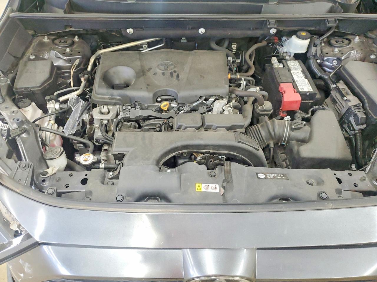 2021 Toyt Rav4 Le - zdjęcie 12