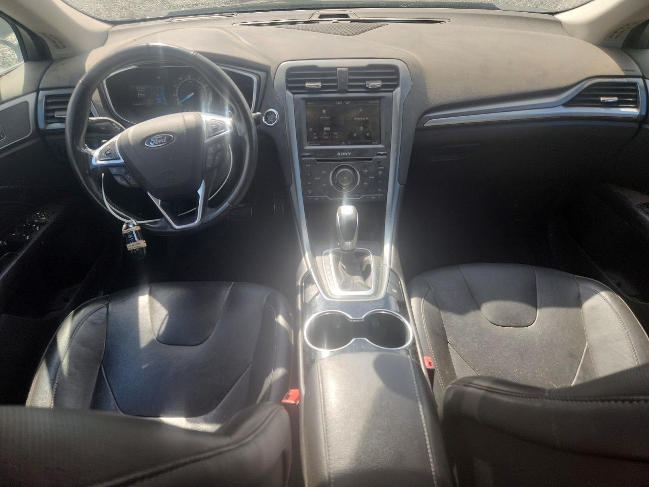 2014 Ford Fusion Titanium - zdjęcie 8