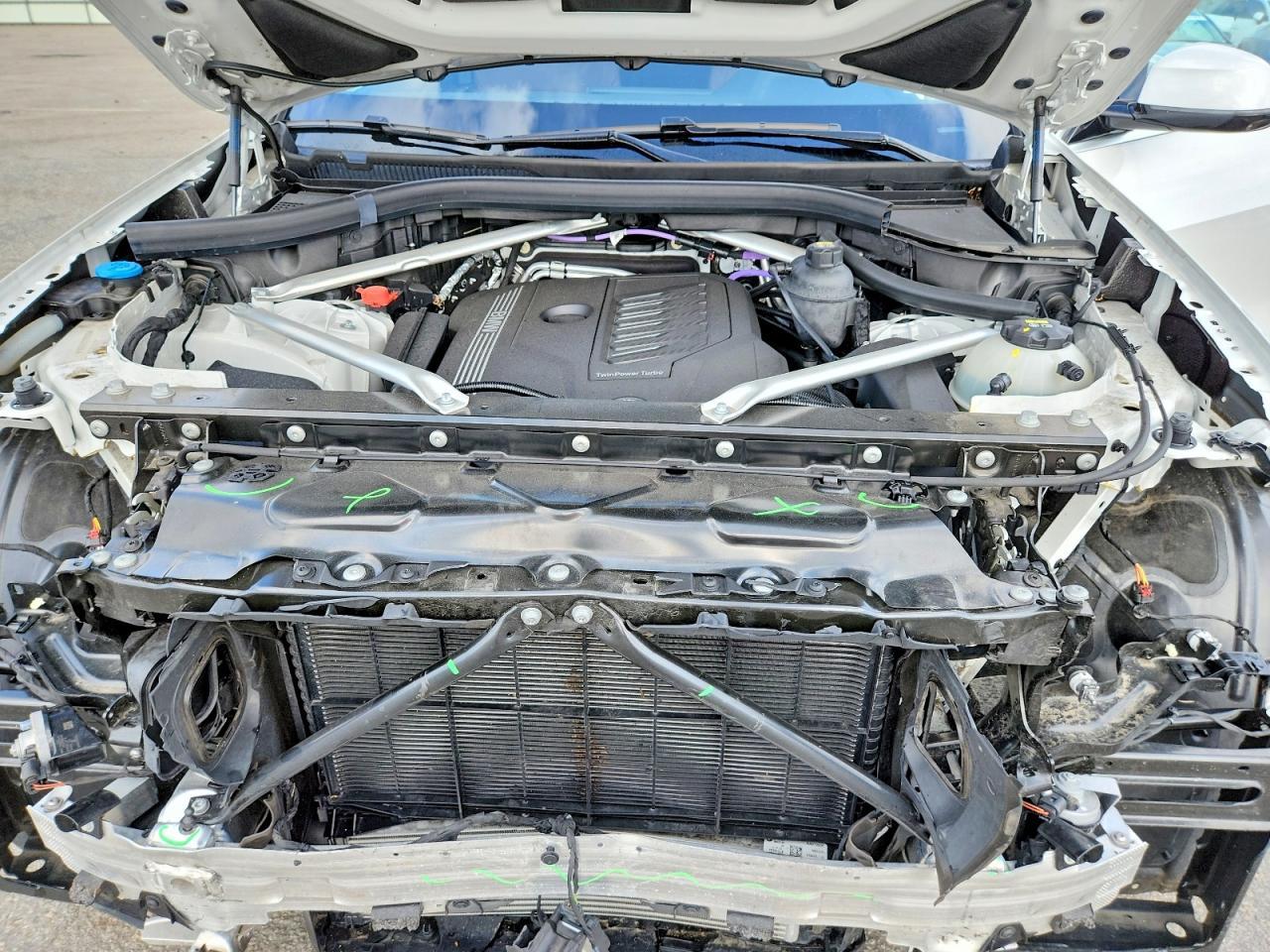 2022 BMW X5 xDrive40I - zdjęcie 12