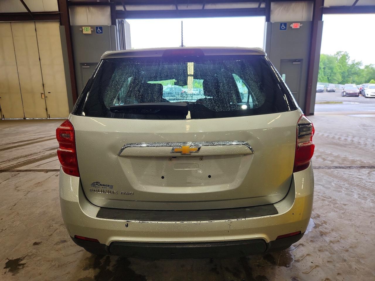 2017 Chevrolet Equinox Ls - zdjęcie 6