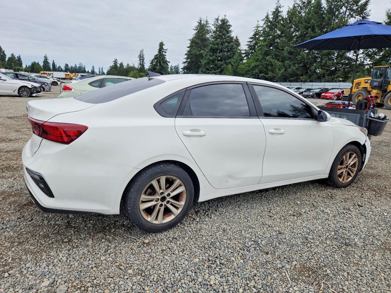 2019 Kia Forte Lxs - zdjęcie 3