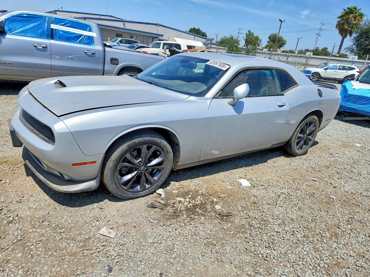 2020 Dodge Challenger Gt - zdjęcie główne