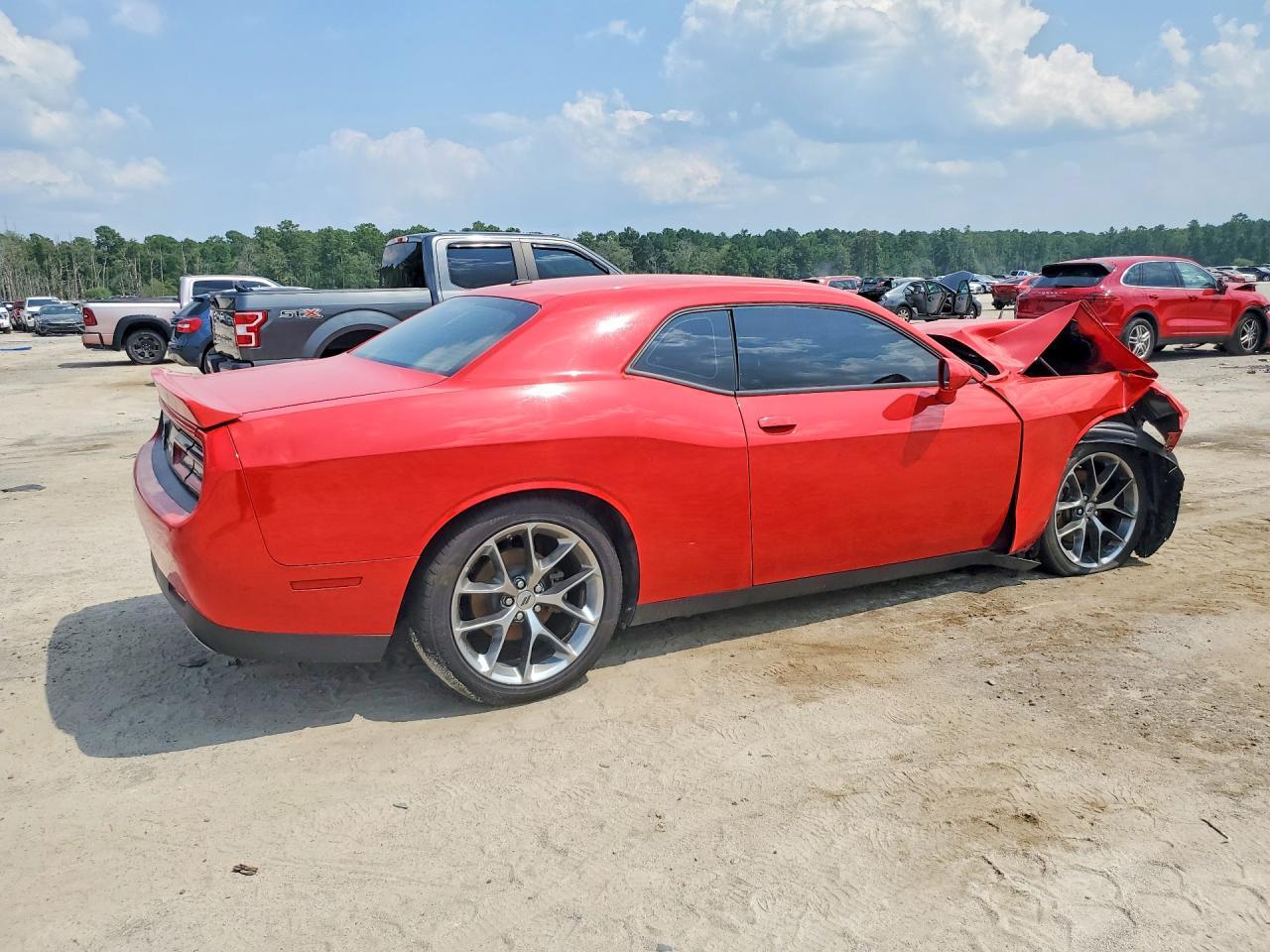 2022 Dodge Challenger Gt - zdjęcie 3