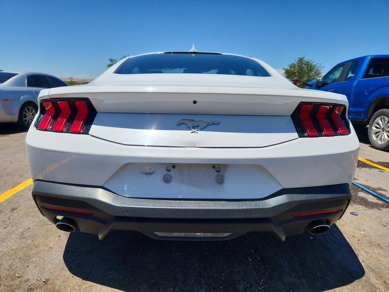 2024 Ford Mustang - zdjęcie 6