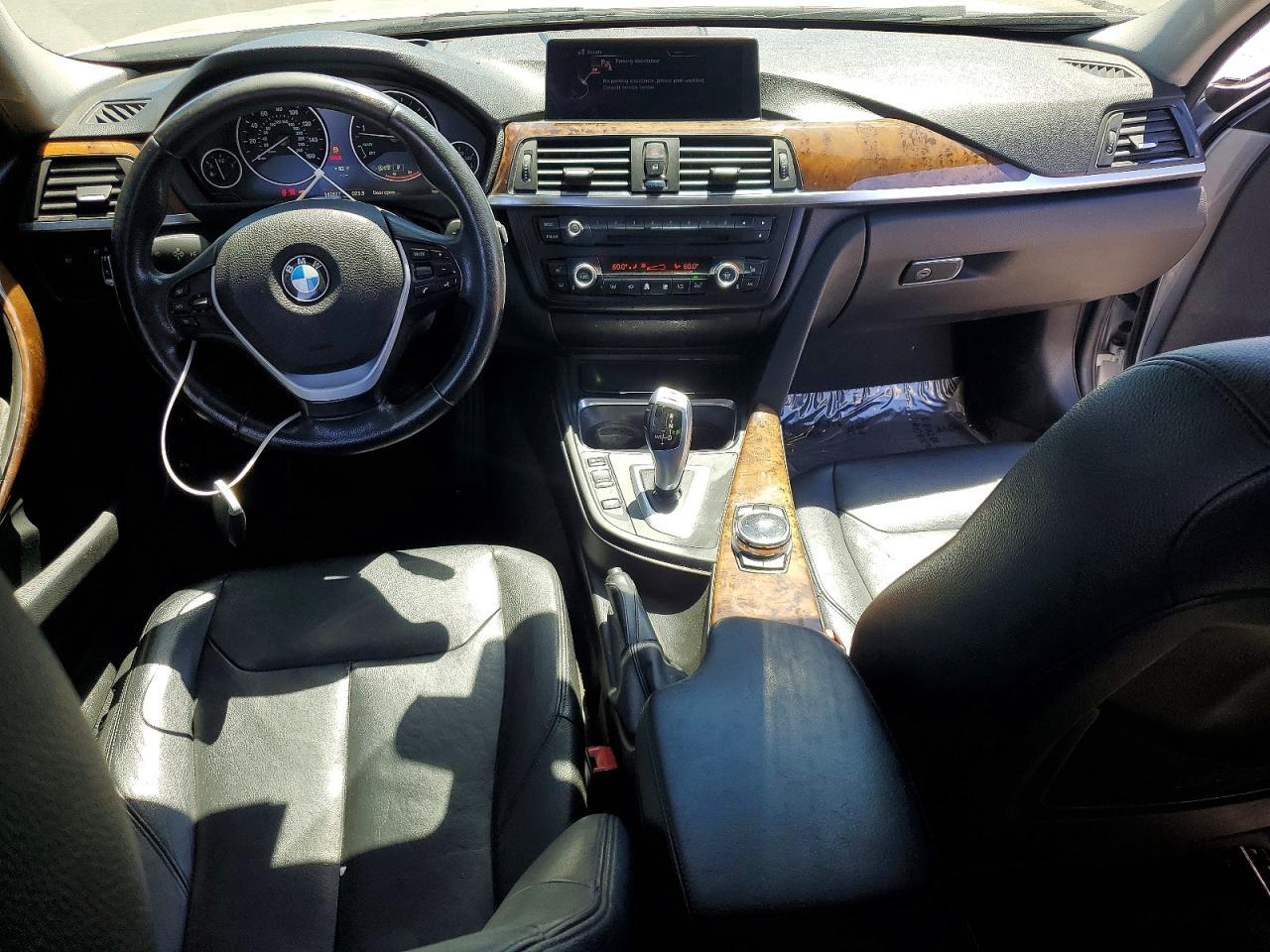 2014 BMW 328 I - zdjęcie 8