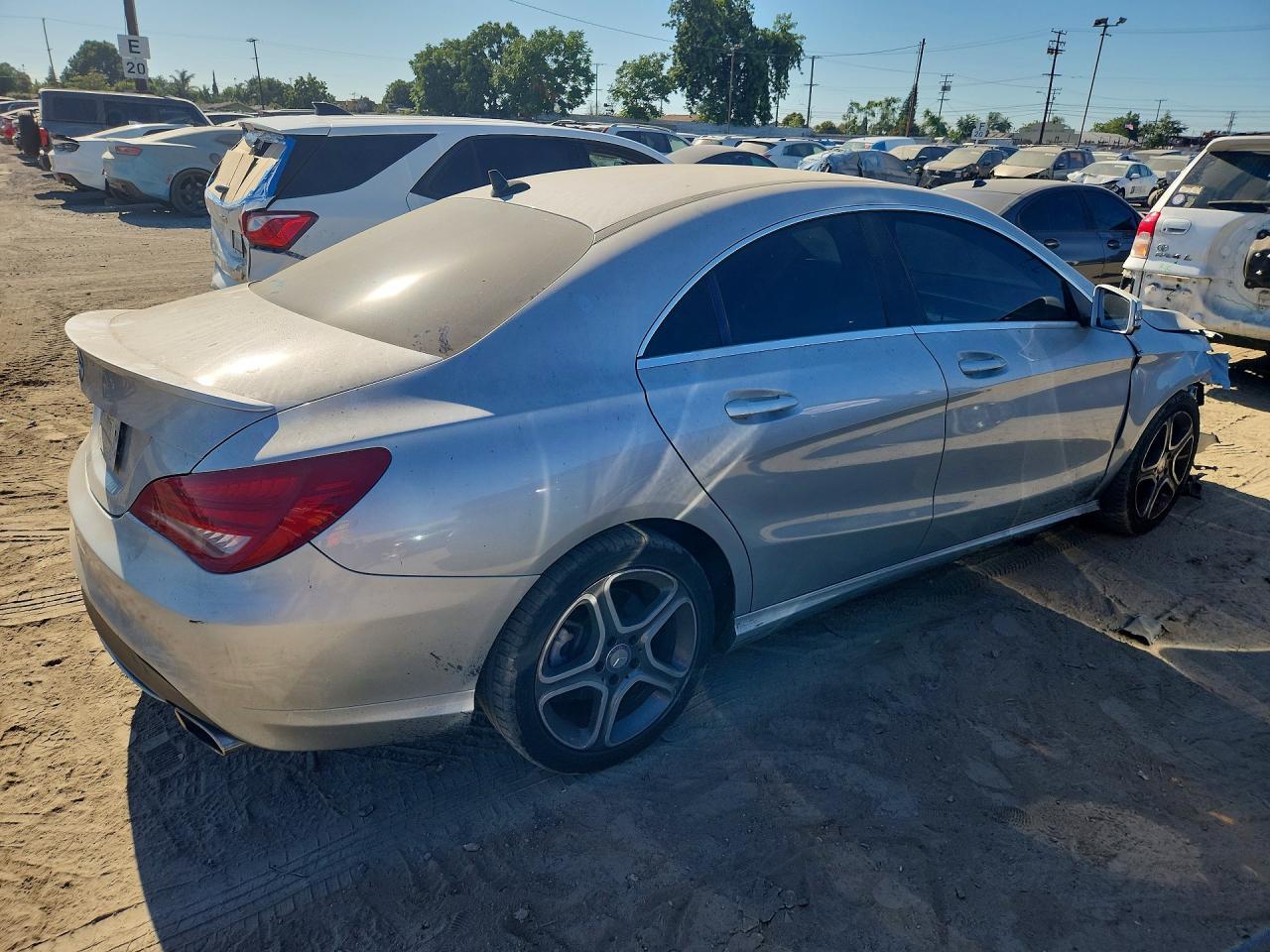 2014 Mercedes-Benz Cla 250 - zdjęcie 3