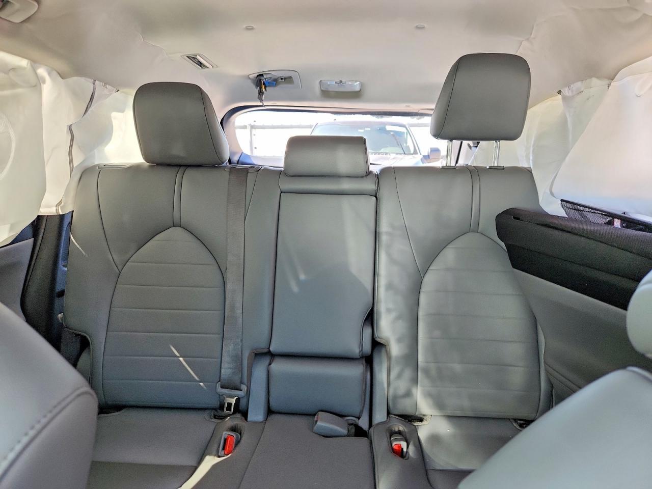 2021 Toyota Highlander Xle - zdjęcie 10