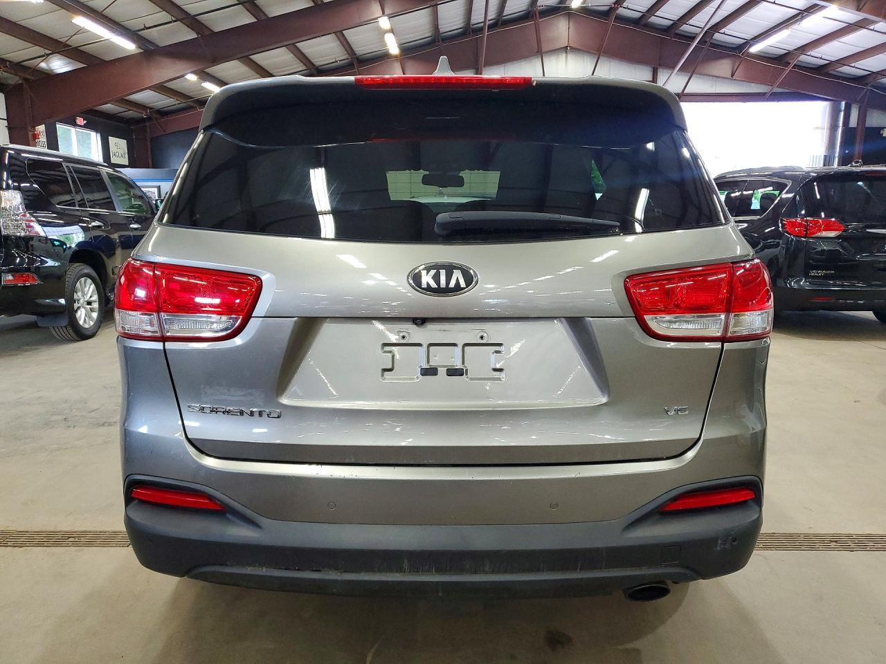 2016 Kia Sorento Lx V6 - zdjęcie 6