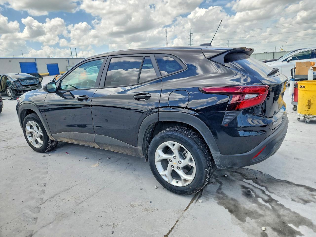2025 Chevrolet Trax - zdjęcie 2
