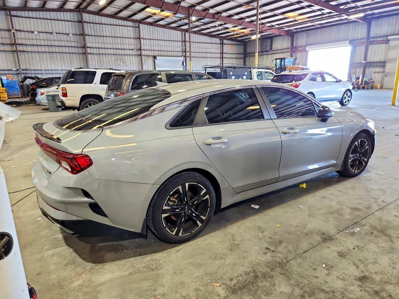 2021 Kia K5 Gt Line - zdjęcie 3