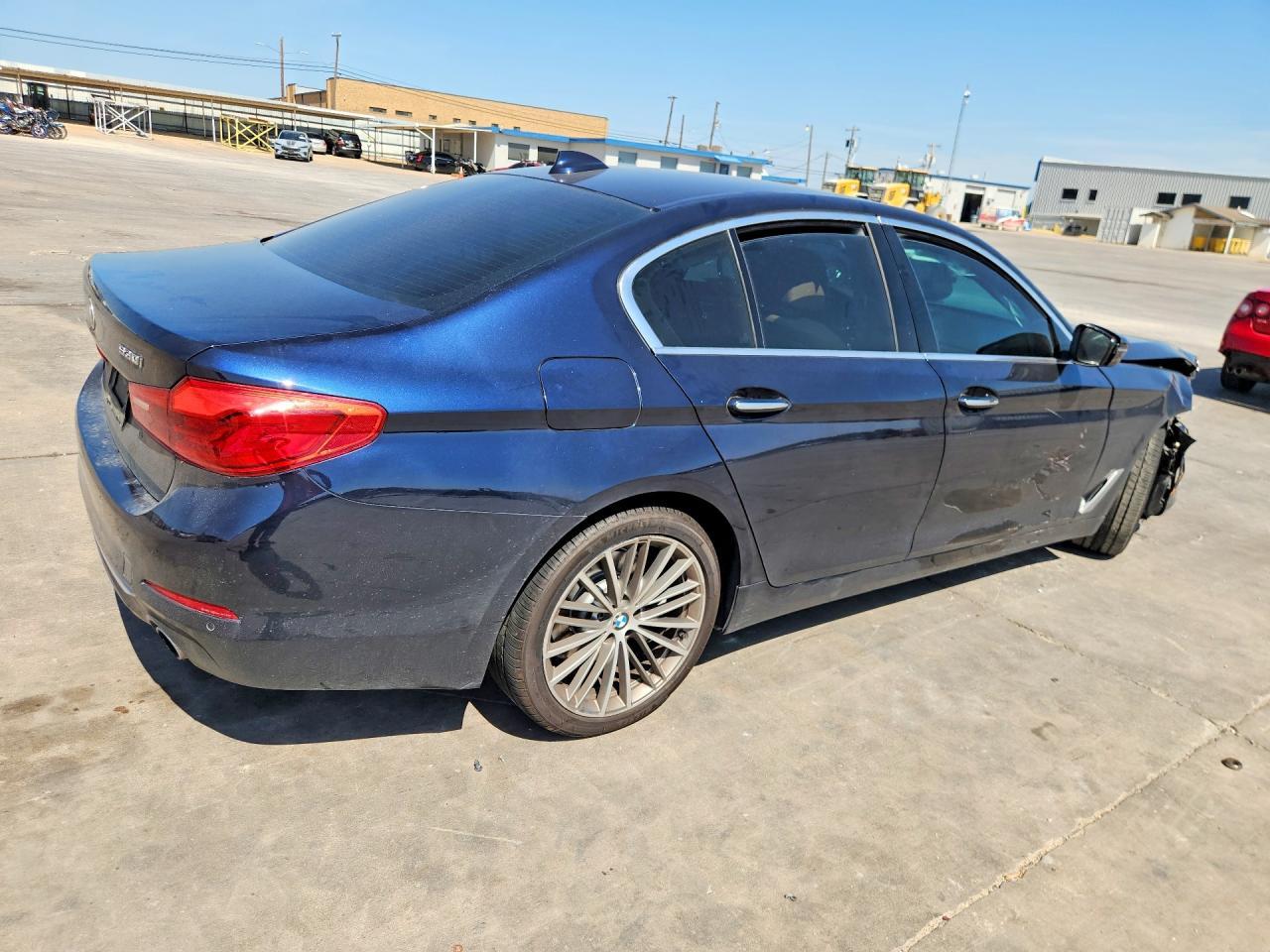 2018 BMW 530 I - zdjęcie 3