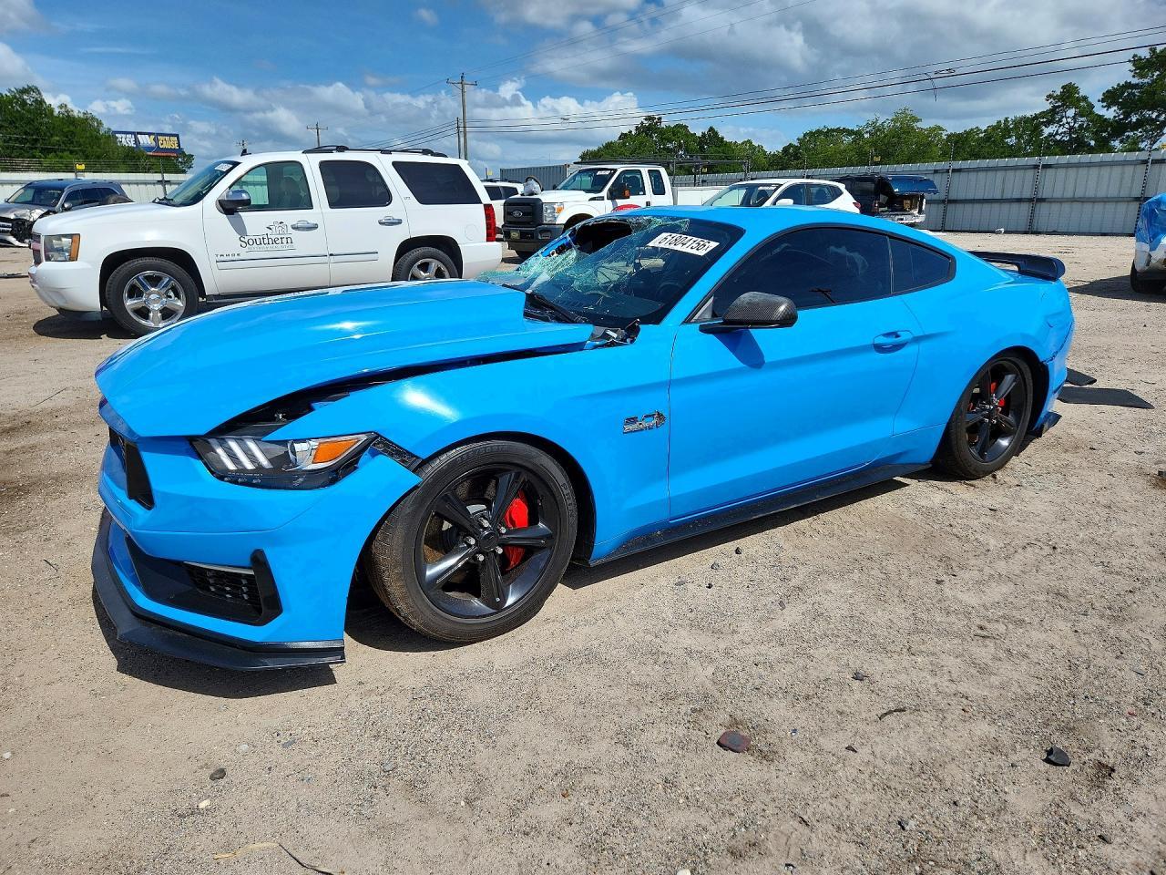 2017 Ford Mustang Gt - zdjęcie główne