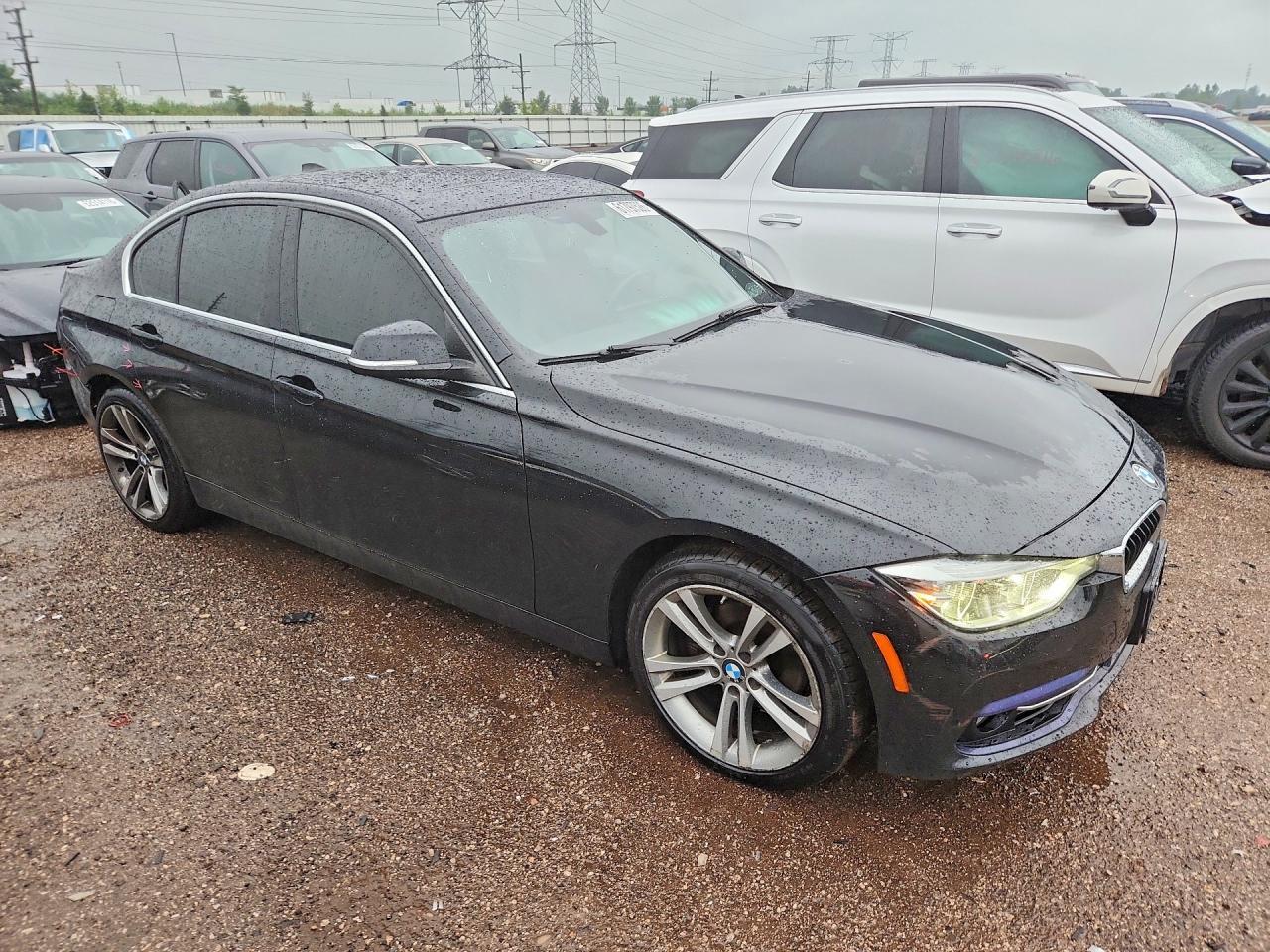 2018 BMW Seria 3 330i - zdjęcie 4