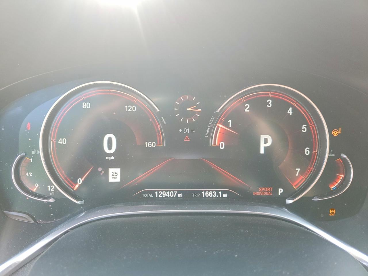 2016 BMW Seria 7 750i - zdjęcie 9