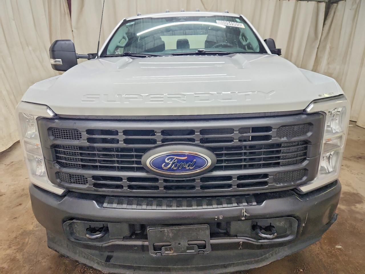 2026 Ford F250 Super Duty - zdjęcie 5