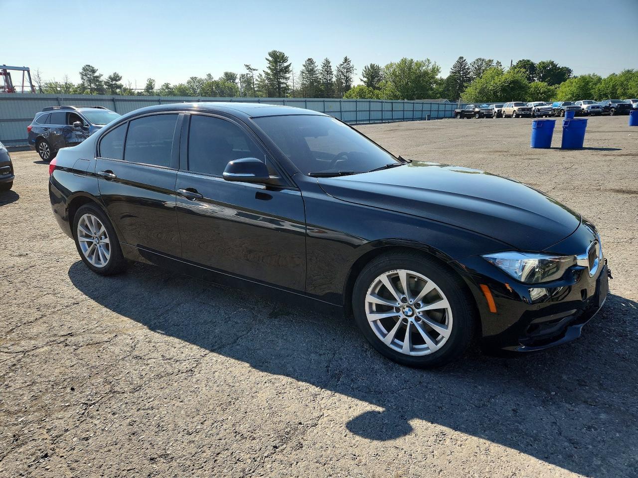 2016 BMW Seria 3 320i - zdjęcie 4