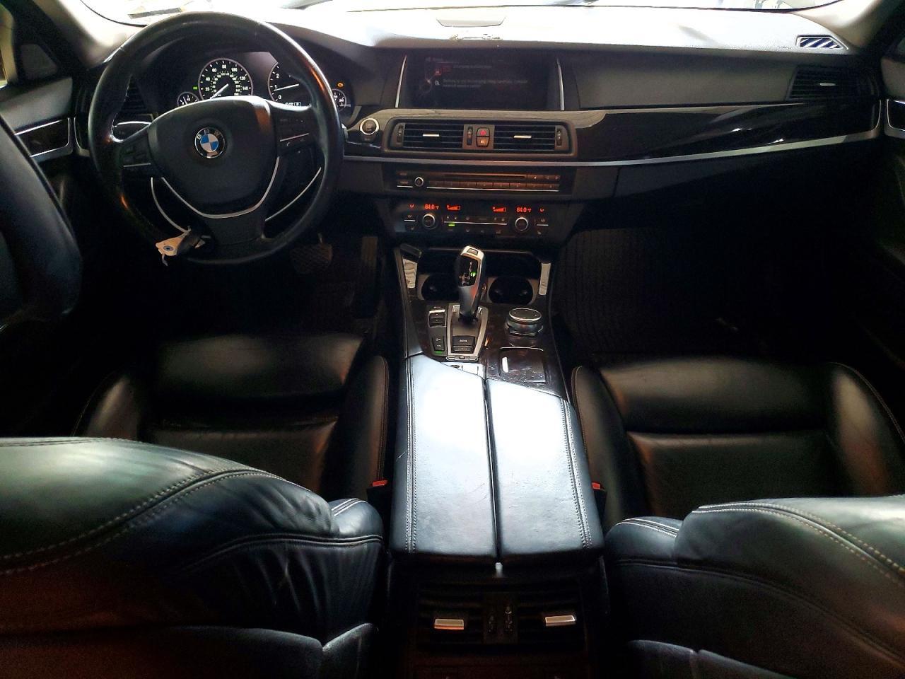 2015 BMW Seria 5 535i - zdjęcie 8