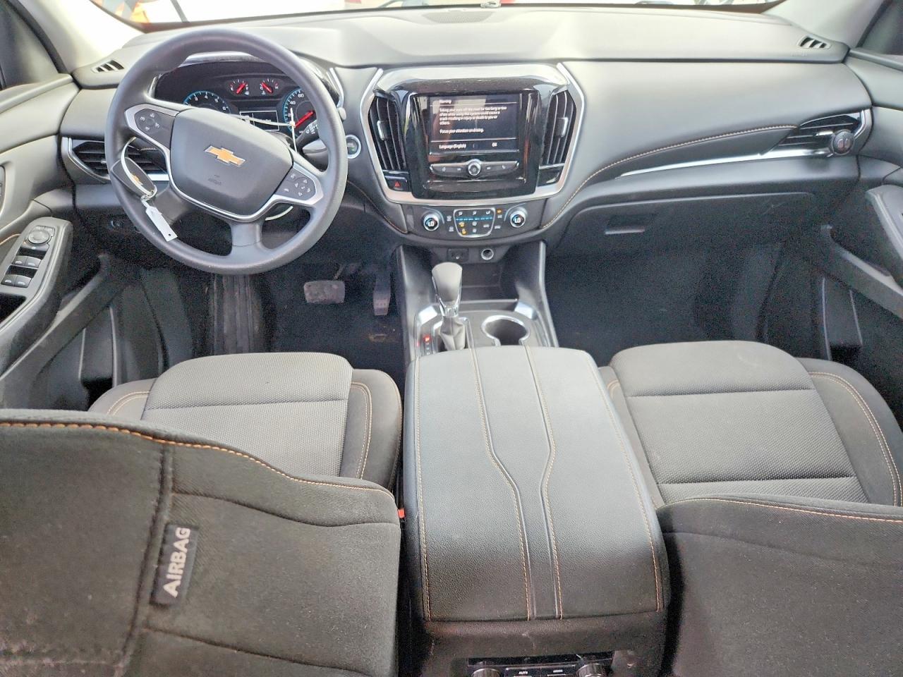2021 Chevrolet Traverse Ls - zdjęcie 8