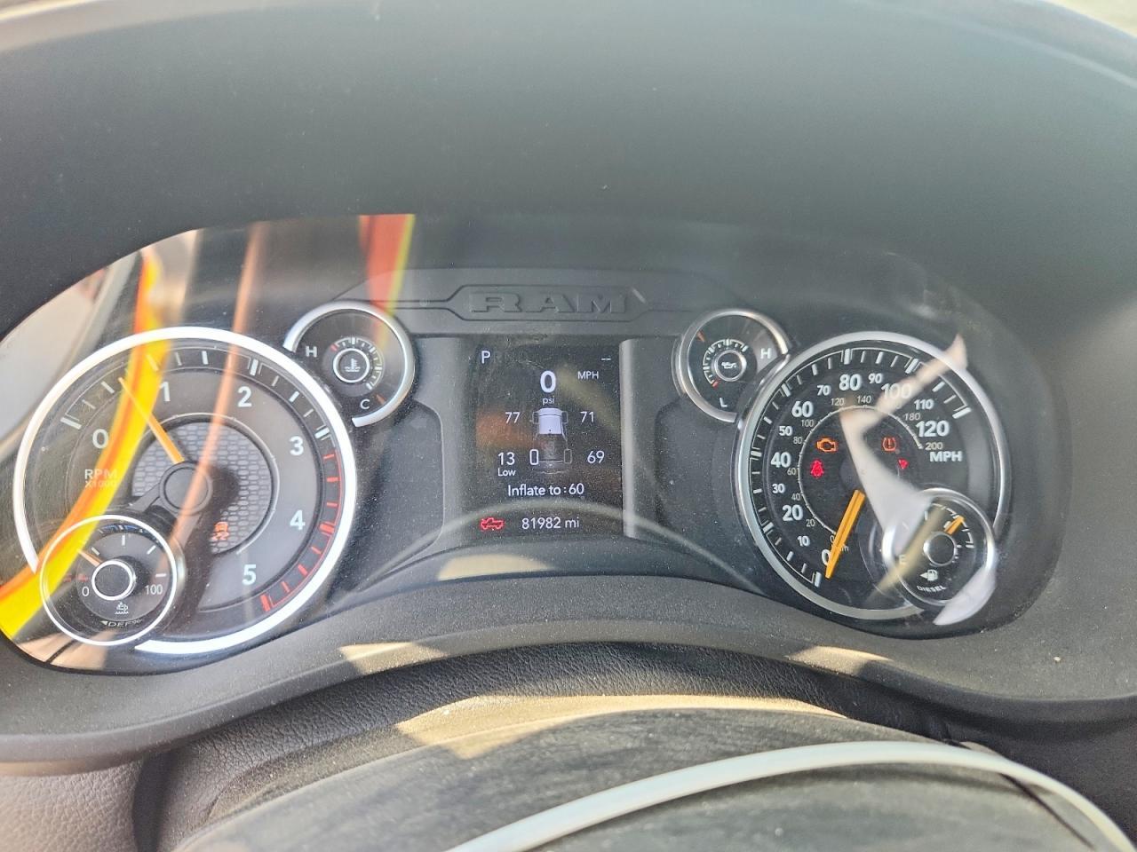 2022 Ram 2500 Tradesman - zdjęcie 9