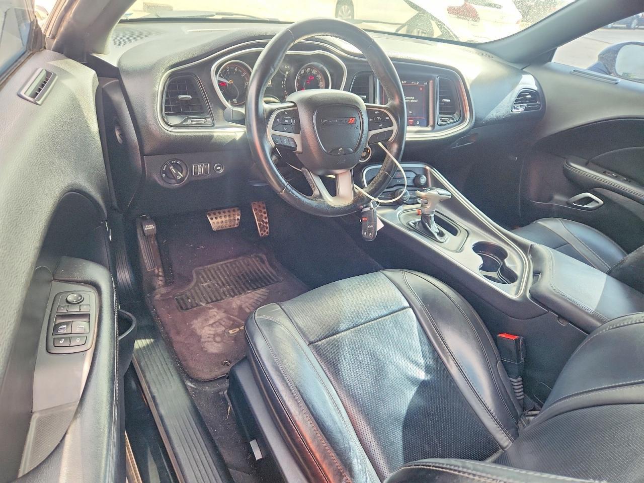 2017 Dodge Challenger Sxt - zdjęcie 8