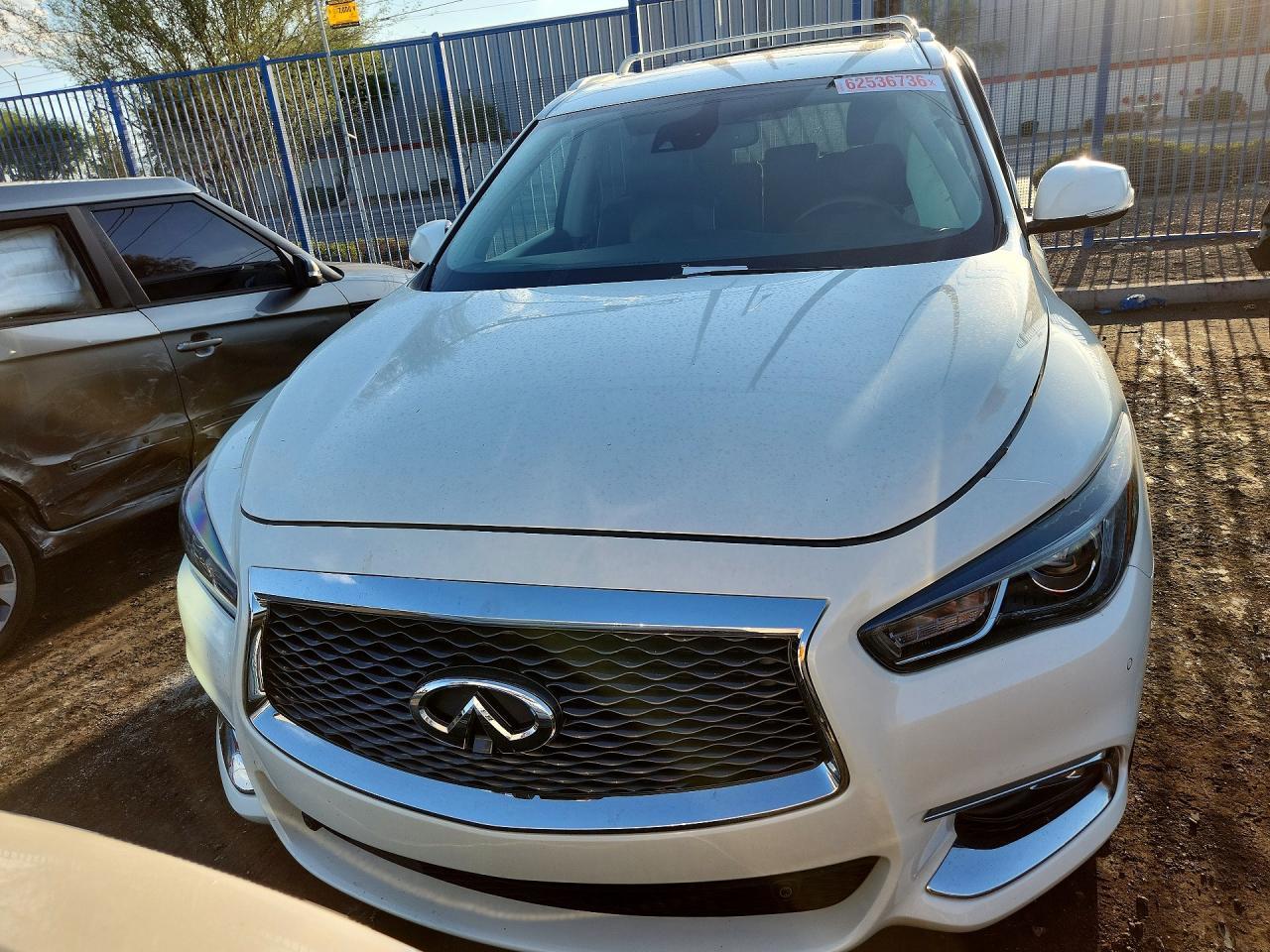 2020 Infiniti Qx60 Luxe - zdjęcie 5