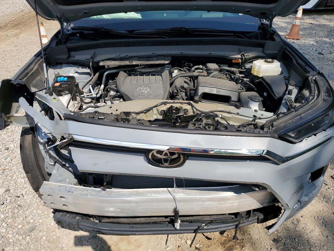 2025 Toyota Highlander Sport - zdjęcie 12