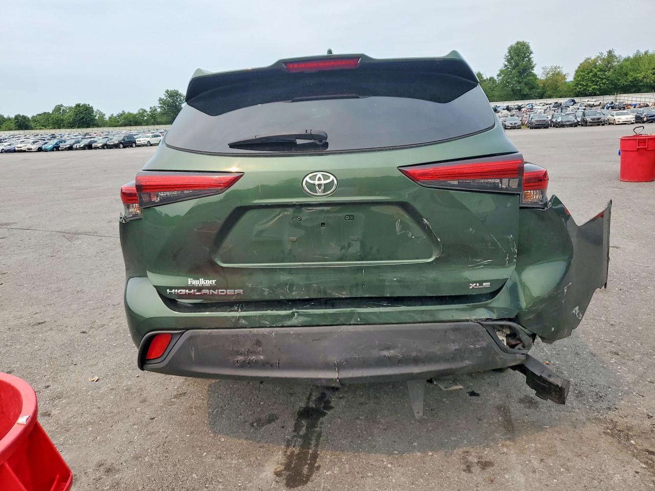 2023 Toyota Highlander Xle - zdjęcie 6