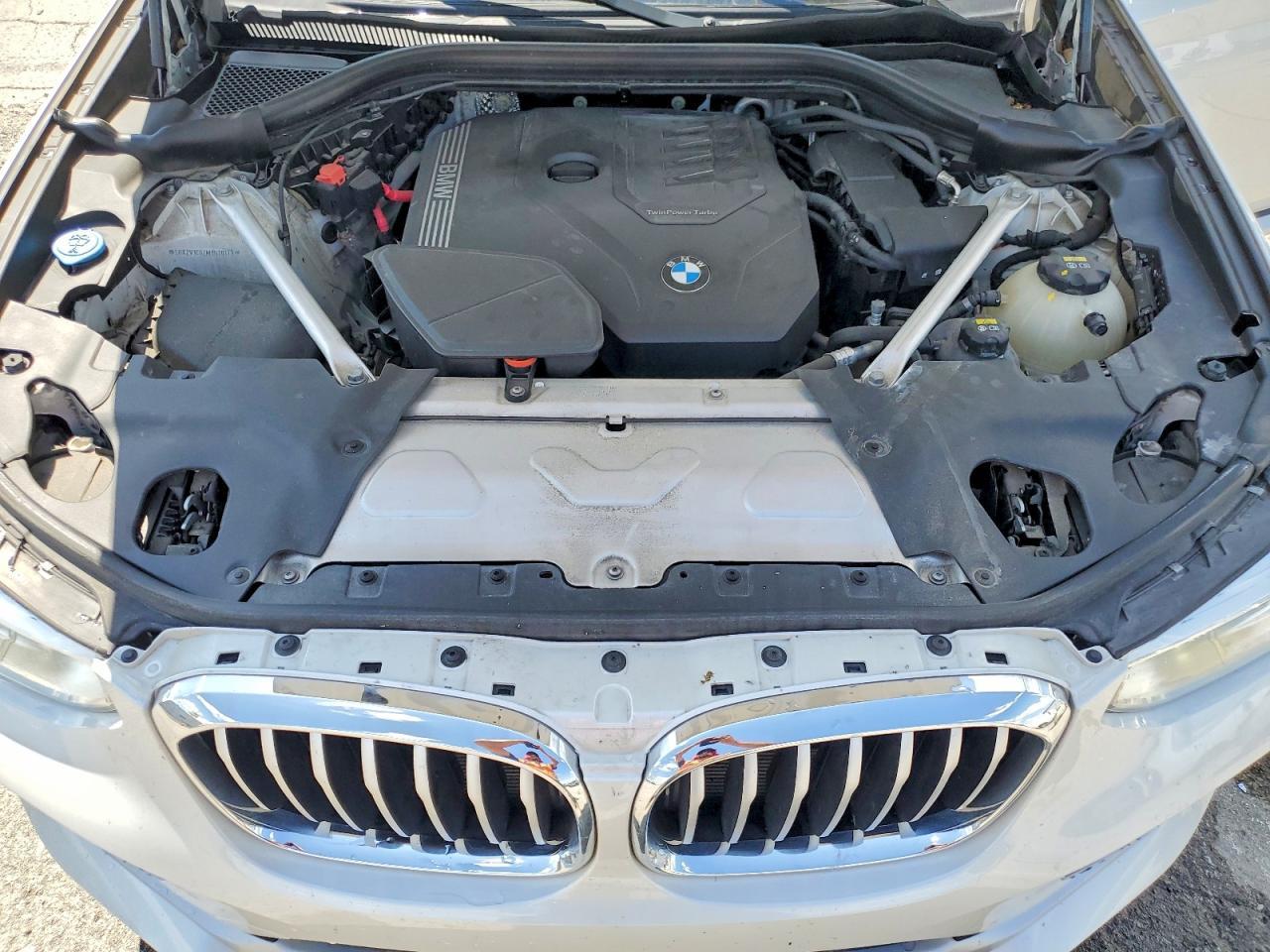 2021 BMW X4 xDrive30I - zdjęcie 12