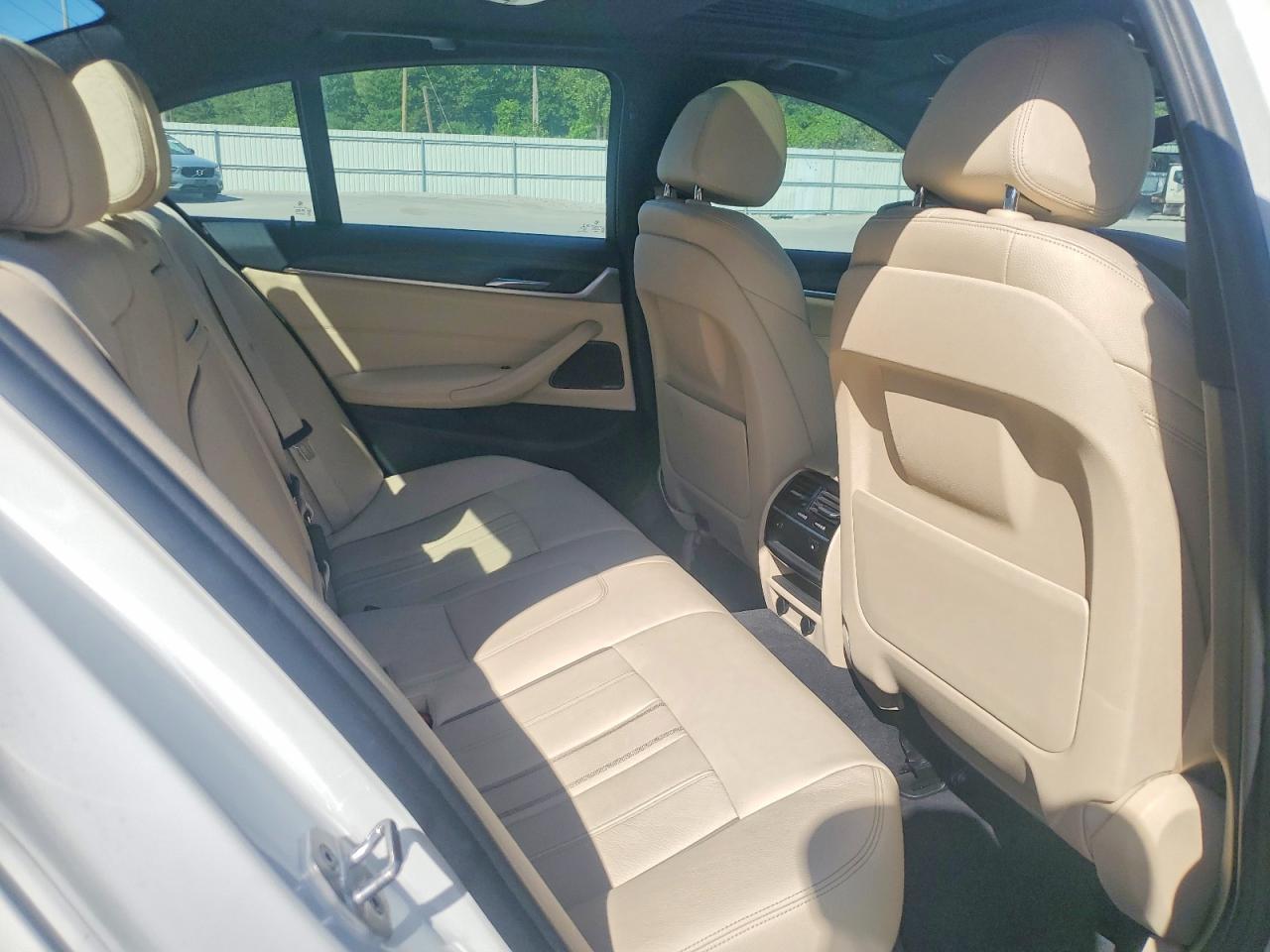 2018 BMW Seria 5 530e - zdjęcie 10