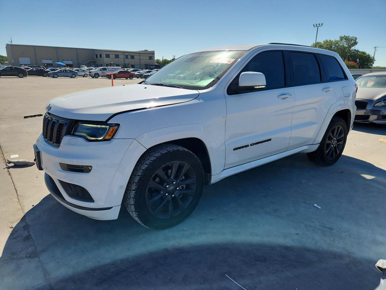 2019 Jeep Grand Cherokee Overland - zdjęcie główne