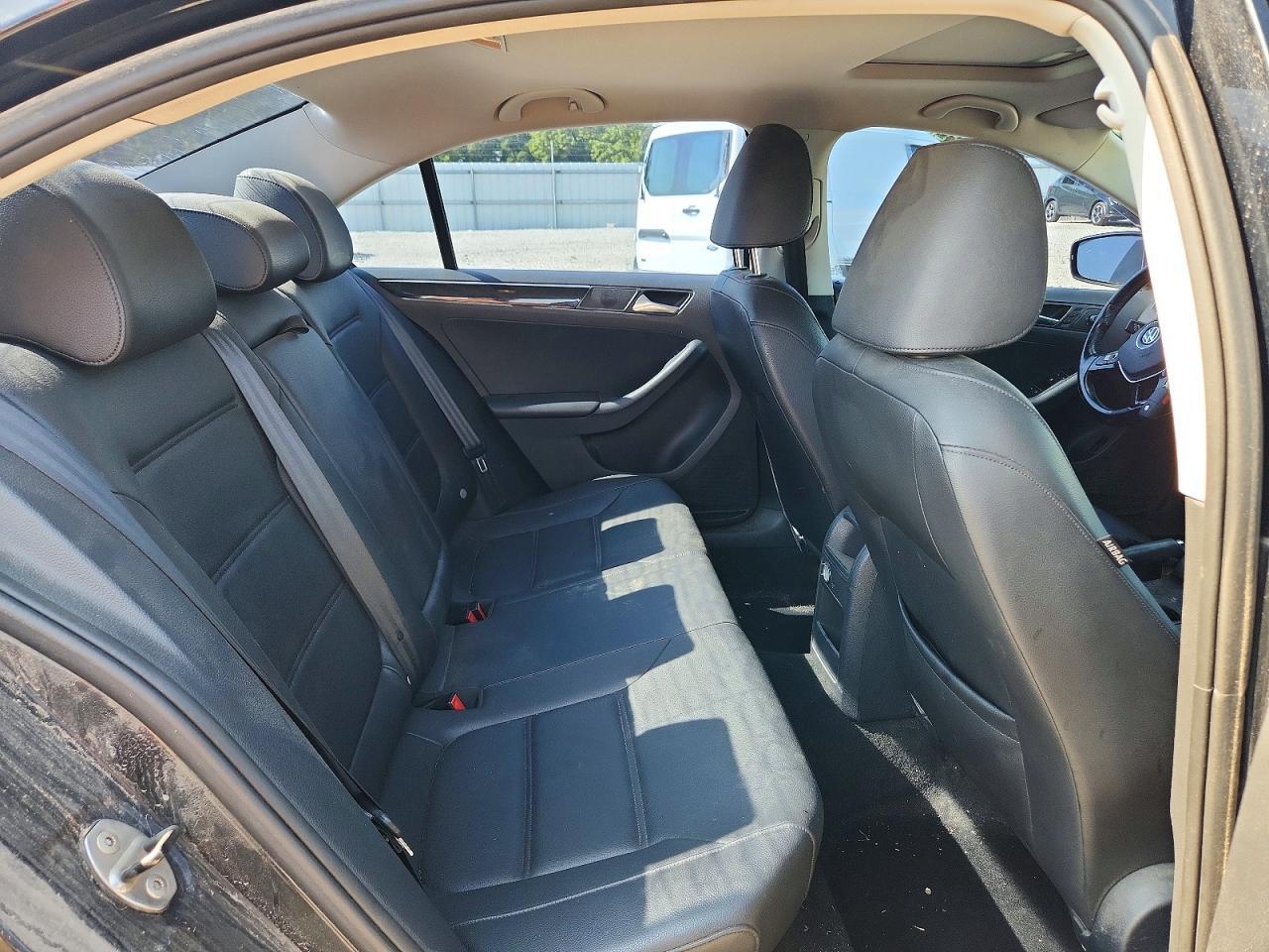 2015 Volkswagen Jetta Tdi - zdjęcie 10