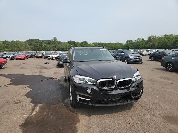 2015 BMW X5 xDrive35I - zdjęcie 14