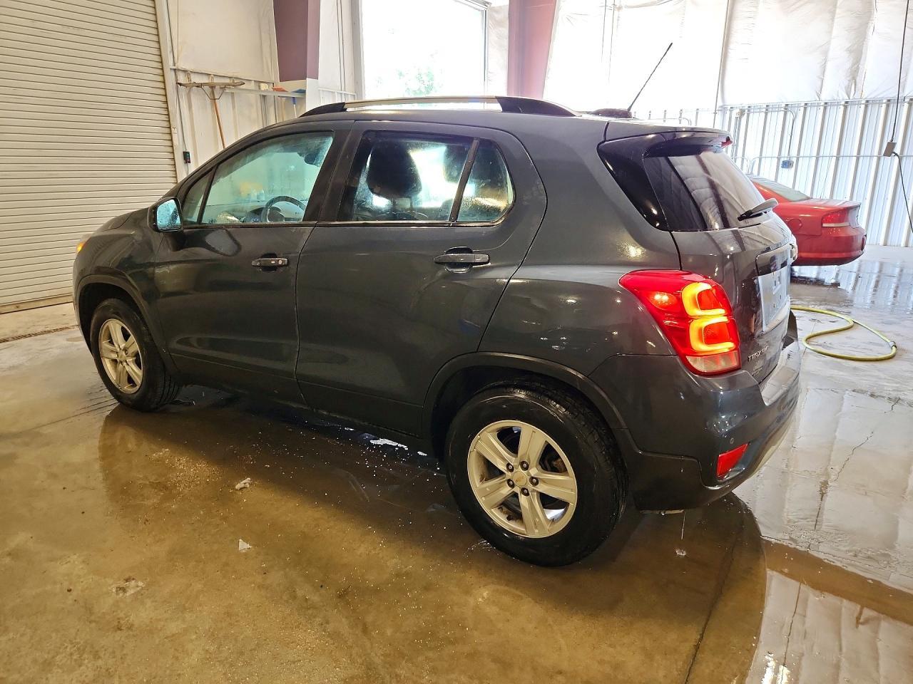 2021 Chevrolet Trax 1Lt - zdjęcie 2