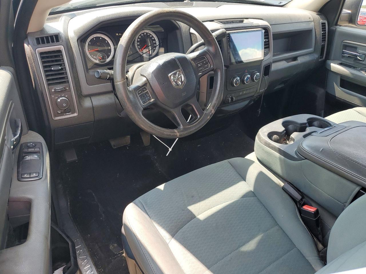 2014 Ram 1500 St - zdjęcie 8