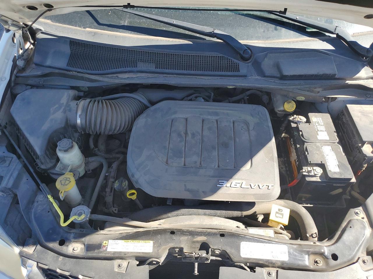 2013 Dodge Grand Caravan Sxt - zdjęcie 12