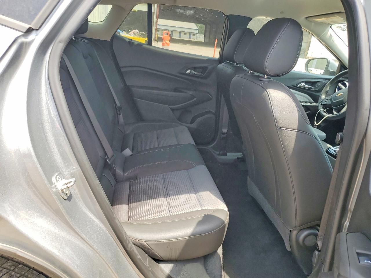 2024 Chevrolet Trax 1Lt - zdjęcie 11