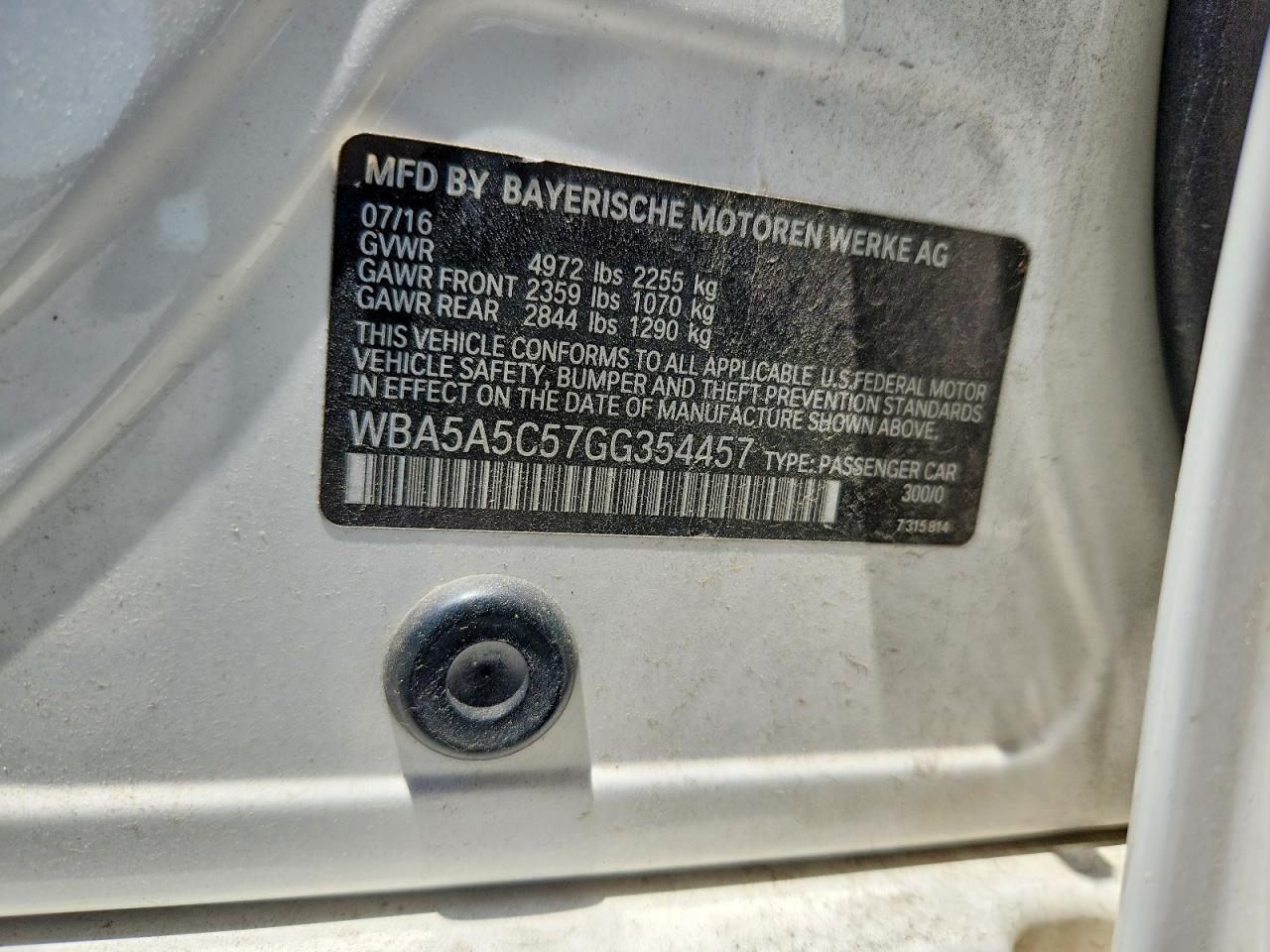 2016 BMW 528 I - zdjęcie 12