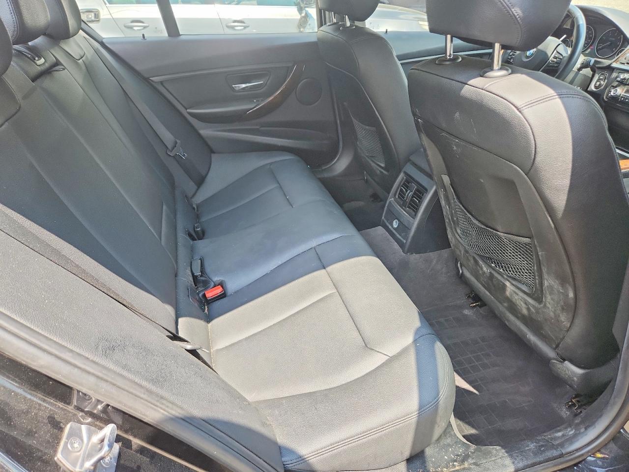 2017 BMW 328 D xDrive - zdjęcie 10