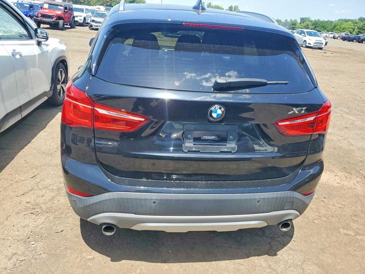 2017 BMW X1 Sdrive28I - zdjęcie 6