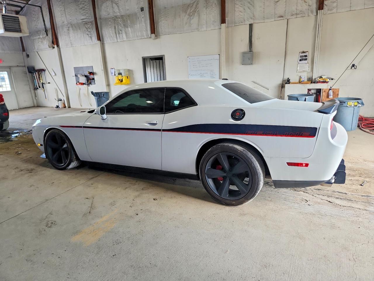 2014 Dodge Challenger R/T - zdjęcie 2